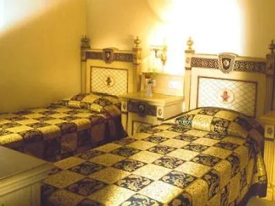 Hotell Orient Palace 4*